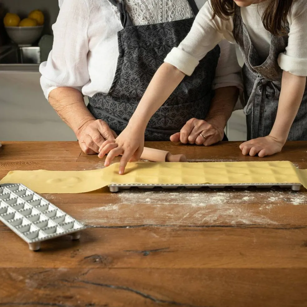 Ravioliform til 24 kvadratiske ravioli