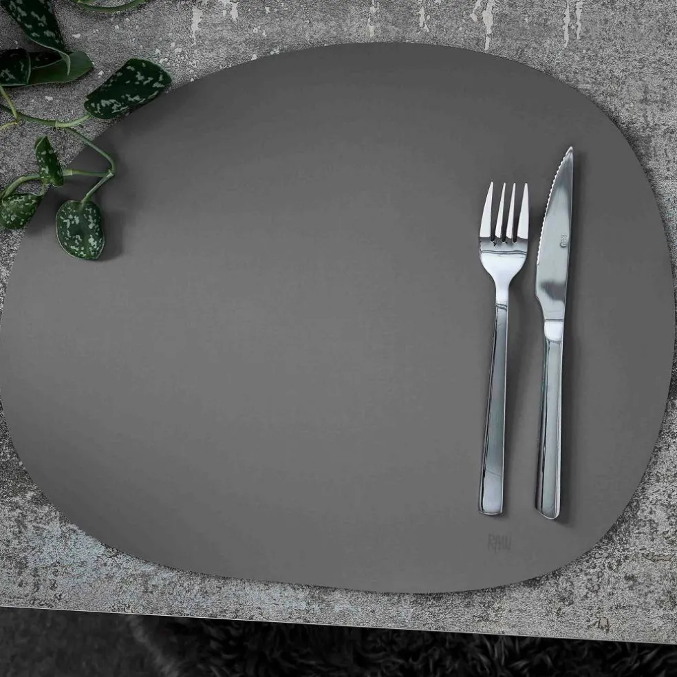 Raw bordbrikke, grå