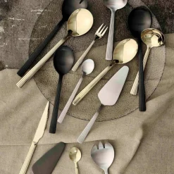 RAW kakespade