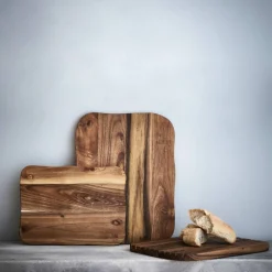 RAW Skjærebrett Teak 43x19x1,5 cm