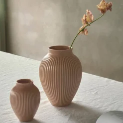 Ripple Mat Vase 20 cm, lys rosa