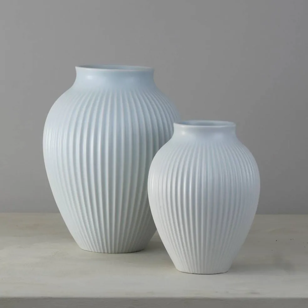 Ripple vase 20 cm, matt ice blue