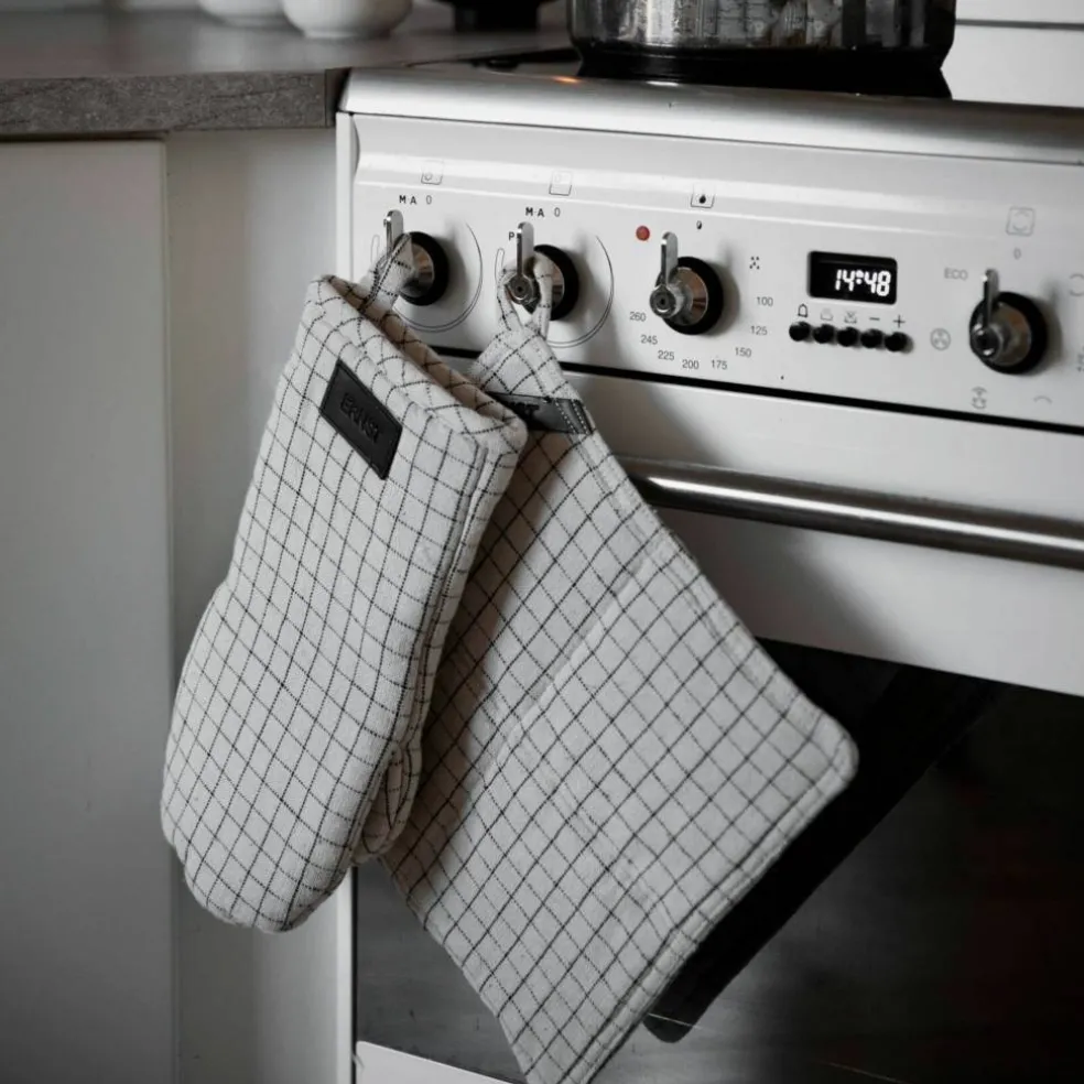 Rutete gryteklut 25 cm, beige/svart