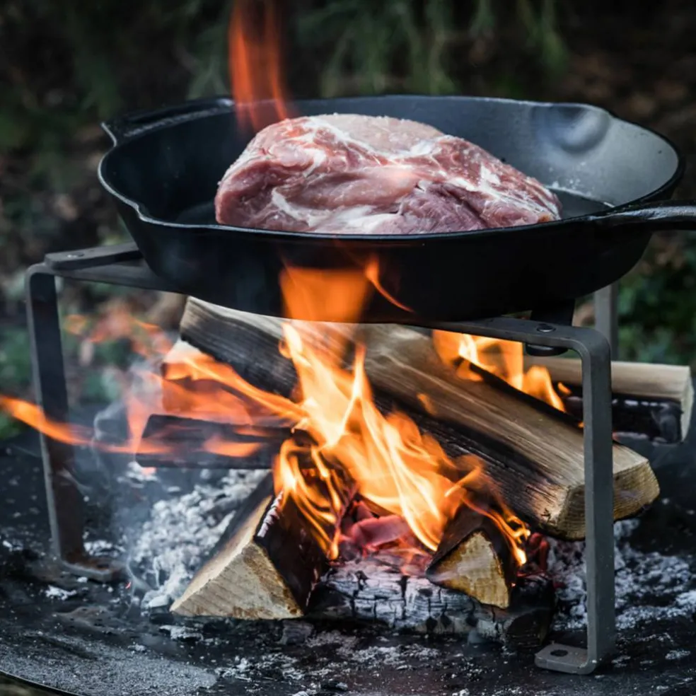 Sammenleggbart grillstativ
