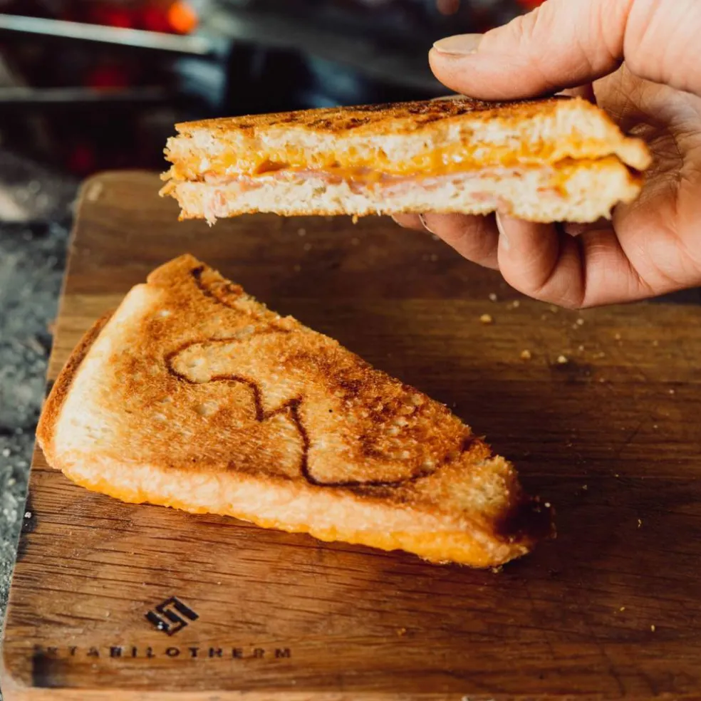 Sandwichjern med elgmotiv