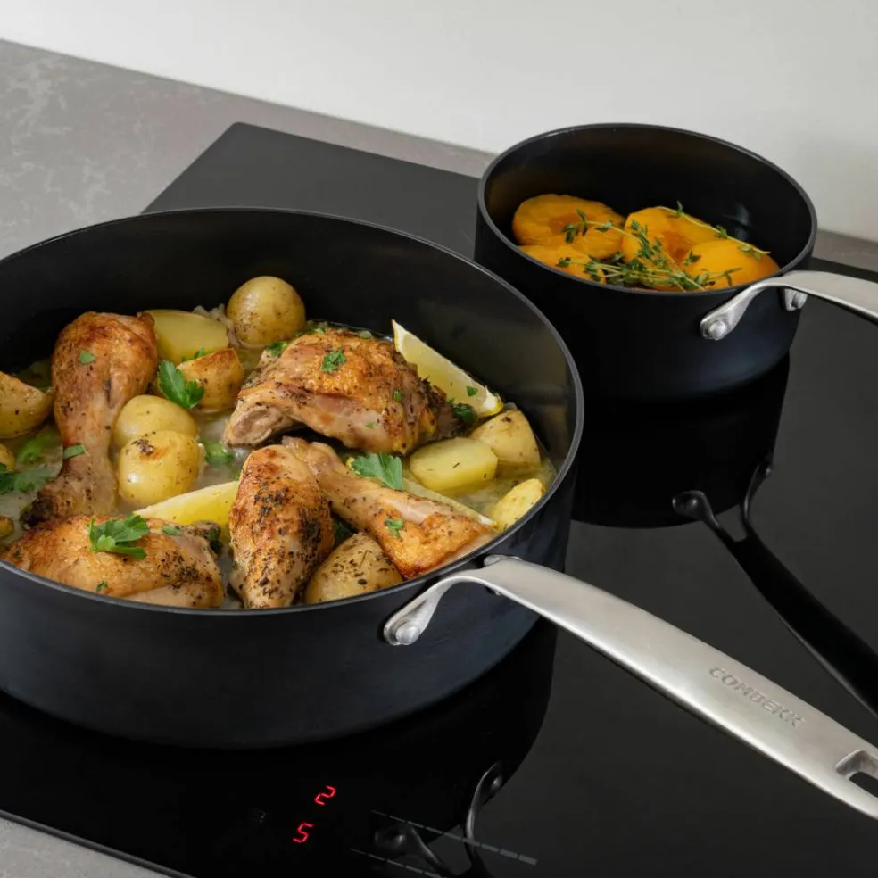 Sautépanne med stålhåndtak 28 cm / 5 liter, svart
