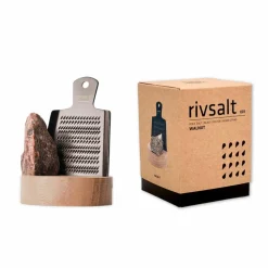 Sett med rivjern, bergsaltstein og bordstativ i valnøttre