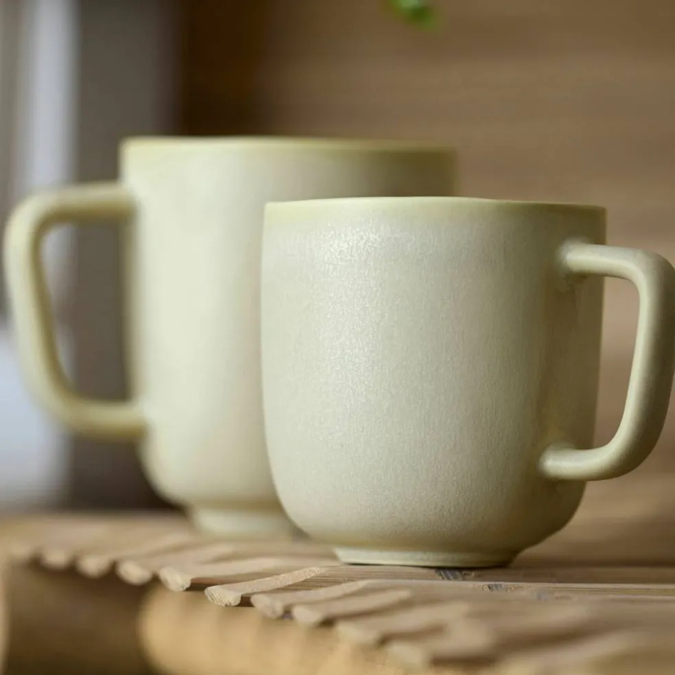 Shoku kopp med hank 33 cl, soft beige