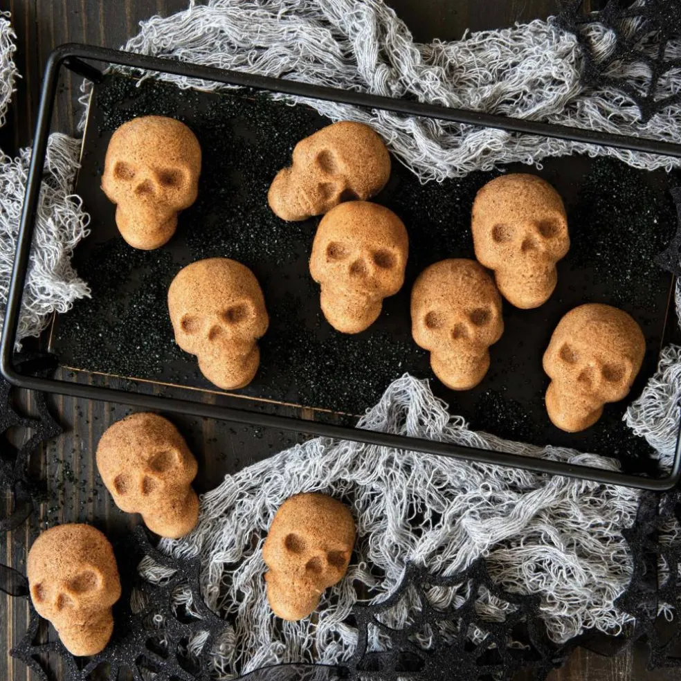 Skull Bites bakeform