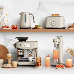 STA735ALM Toast Select™ Luxe brødrister, almond nougat