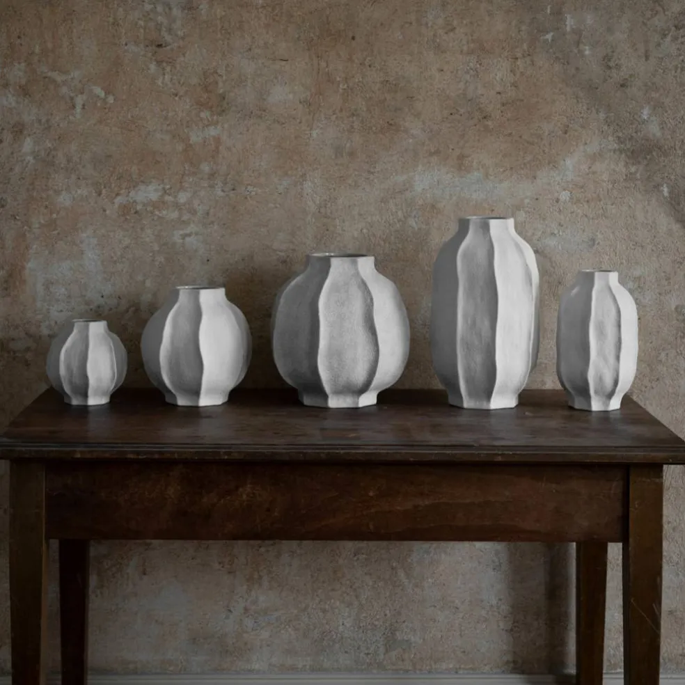 Steingodsvase 22 cm, naturhvit