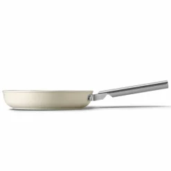 Stekepanne 24 cm, svart