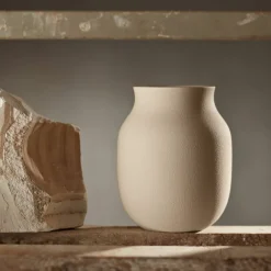 Studio Omaggio #1 vase 50 cm, sand