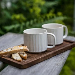 Tekopp riflet 9,5 cm, naturhvit