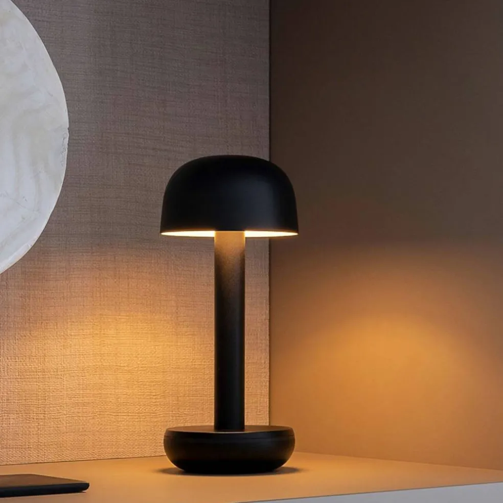 The Humble Two bordlampe, beige