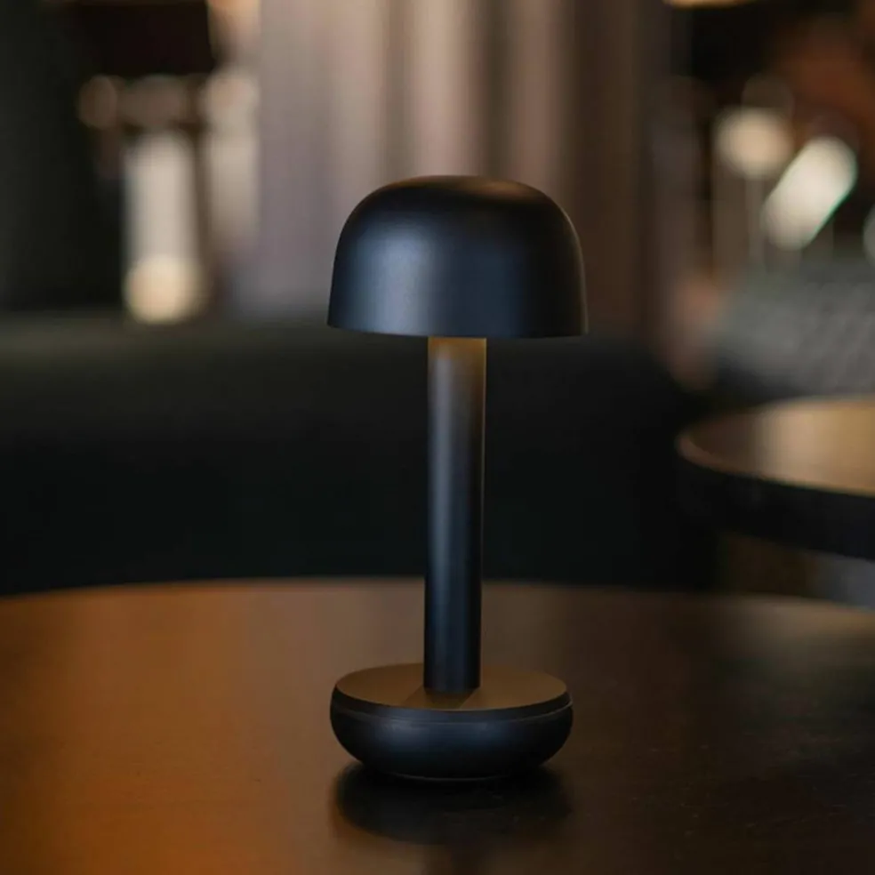 The Humble Two bordlampe, ivory