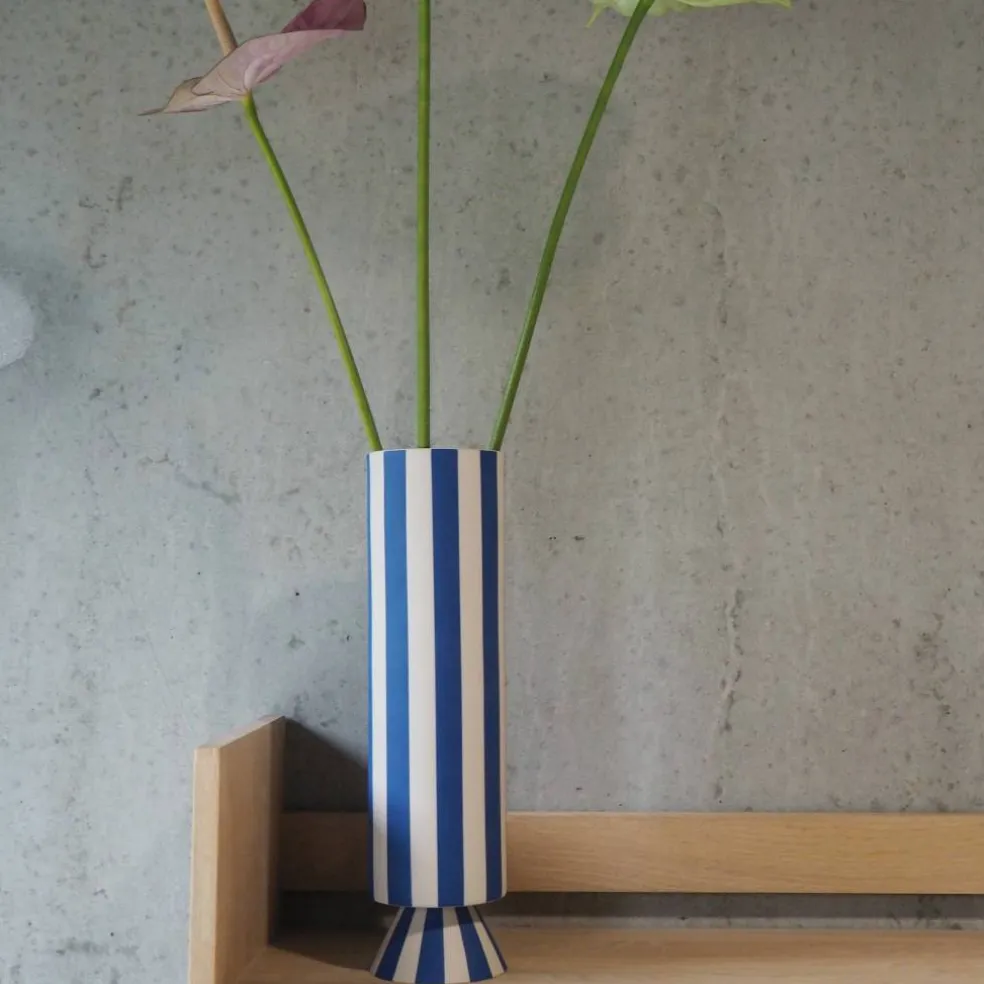 Toppu vase 31 cm, hvit/blå