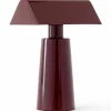 &Tradition Caret MF1 bærbar lampe, burgunder