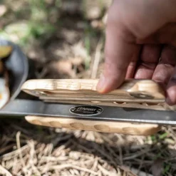 Trehåndtak til stekepanne