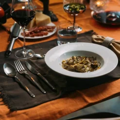 Umami bordbrikke, grå/sand