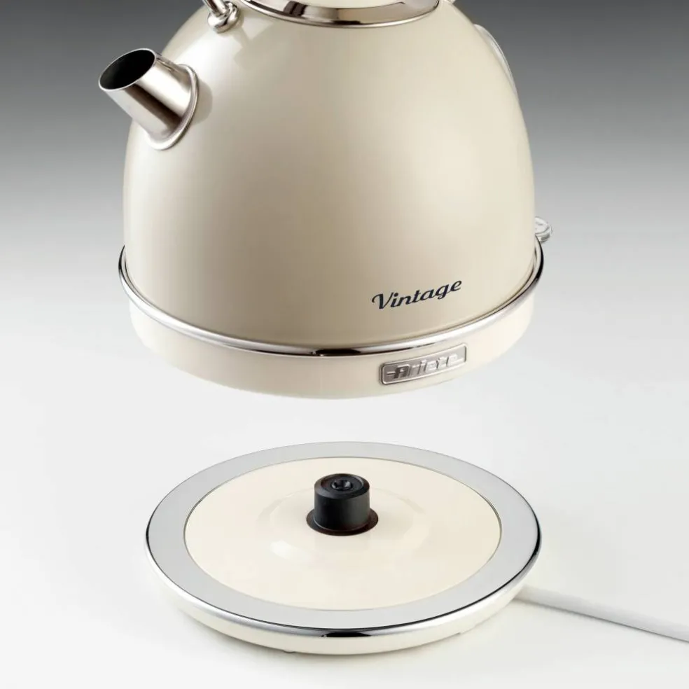 Vannkoker 1,7 liter beige