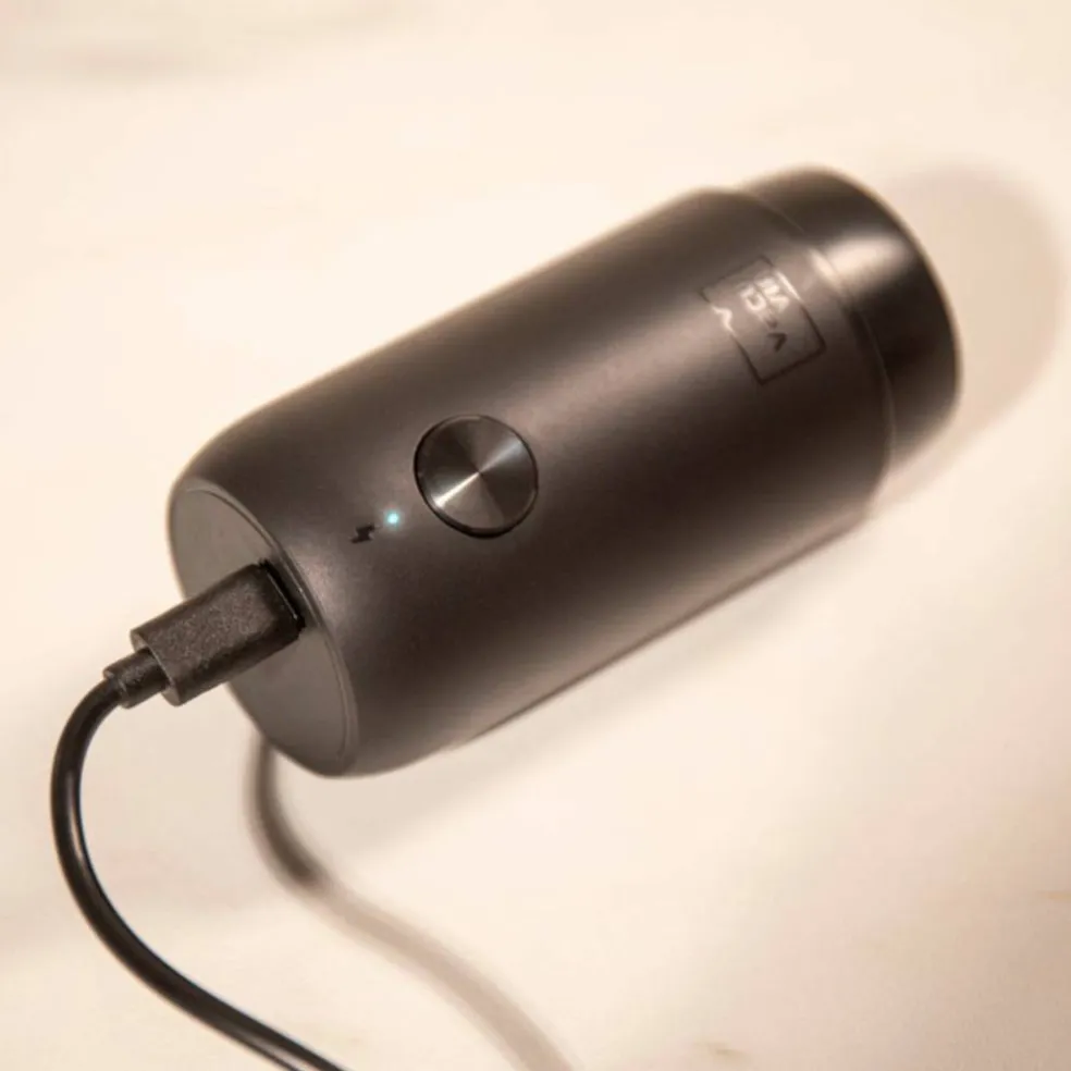Wine Saver elektrisk vinpumpe, svart