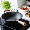 Wok lettvekts støpejern 30 cm
